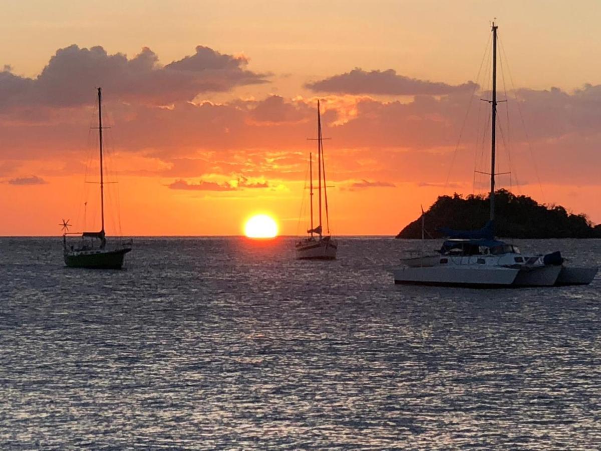 Jolie Petite Villa Sur Une Presqu'Ile Le Gosier  Bagian luar foto